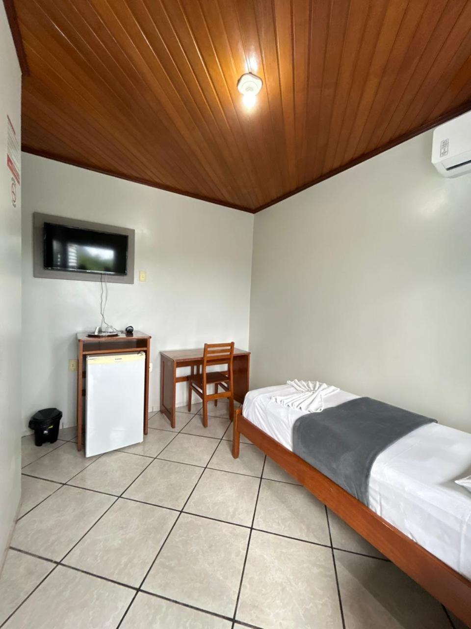 Swamy Hotel Cruzeiro do Sul  Pokój zdjęcie